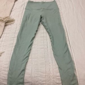 Tone It Up Avocado leggings